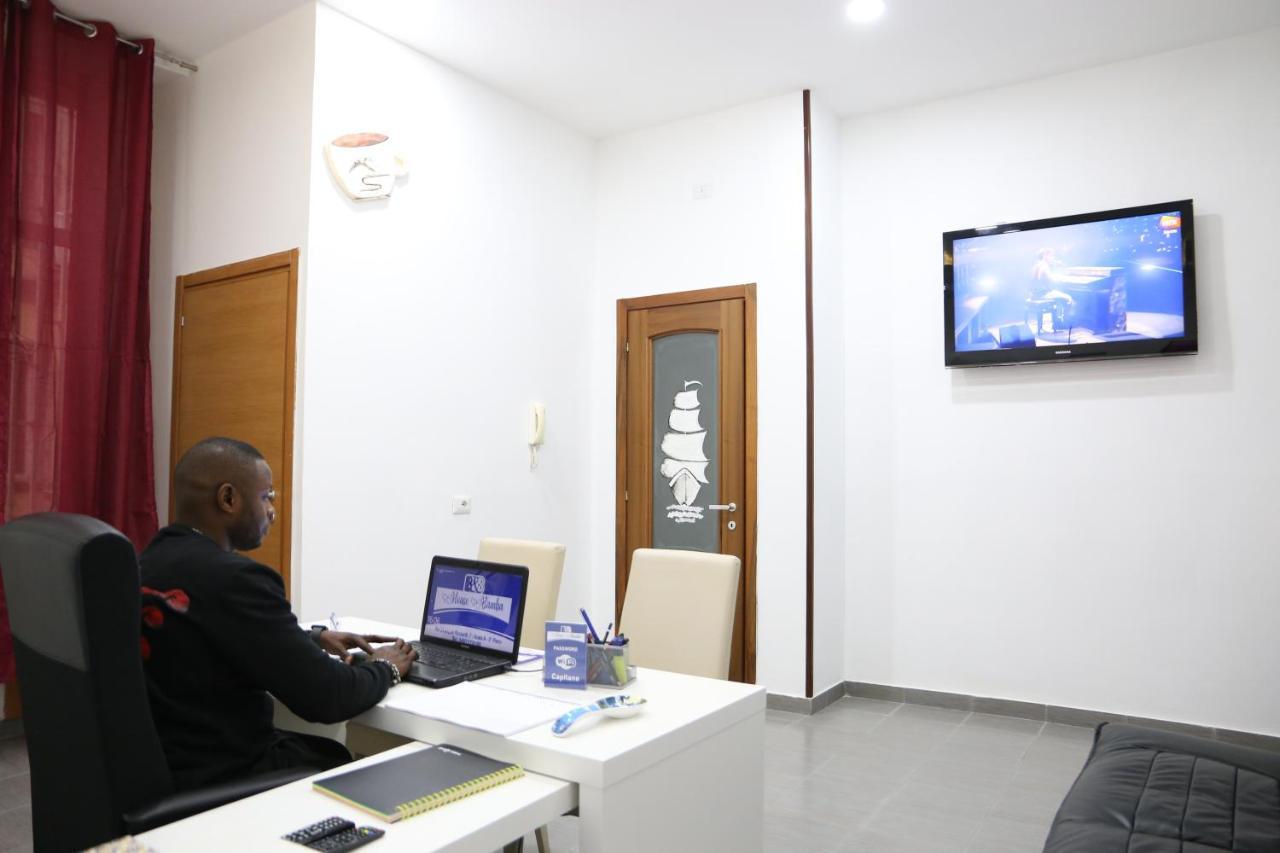 B&B House Bamba Luxury Napoli Esterno foto