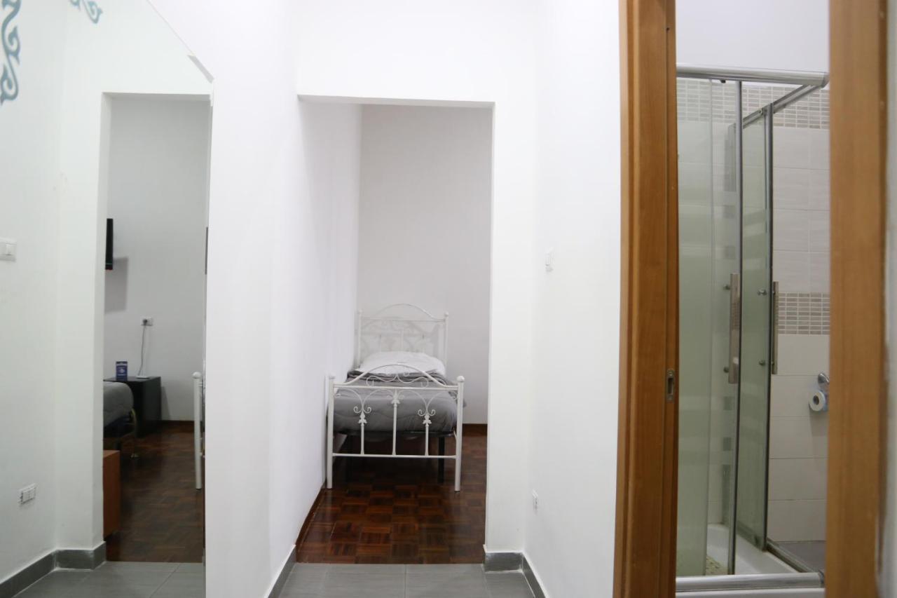 B&B House Bamba Luxury Napoli Esterno foto