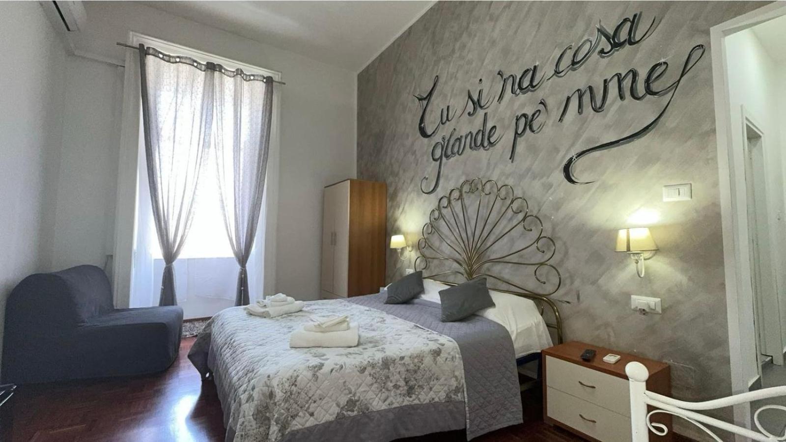 B&B House Bamba Luxury Napoli Esterno foto