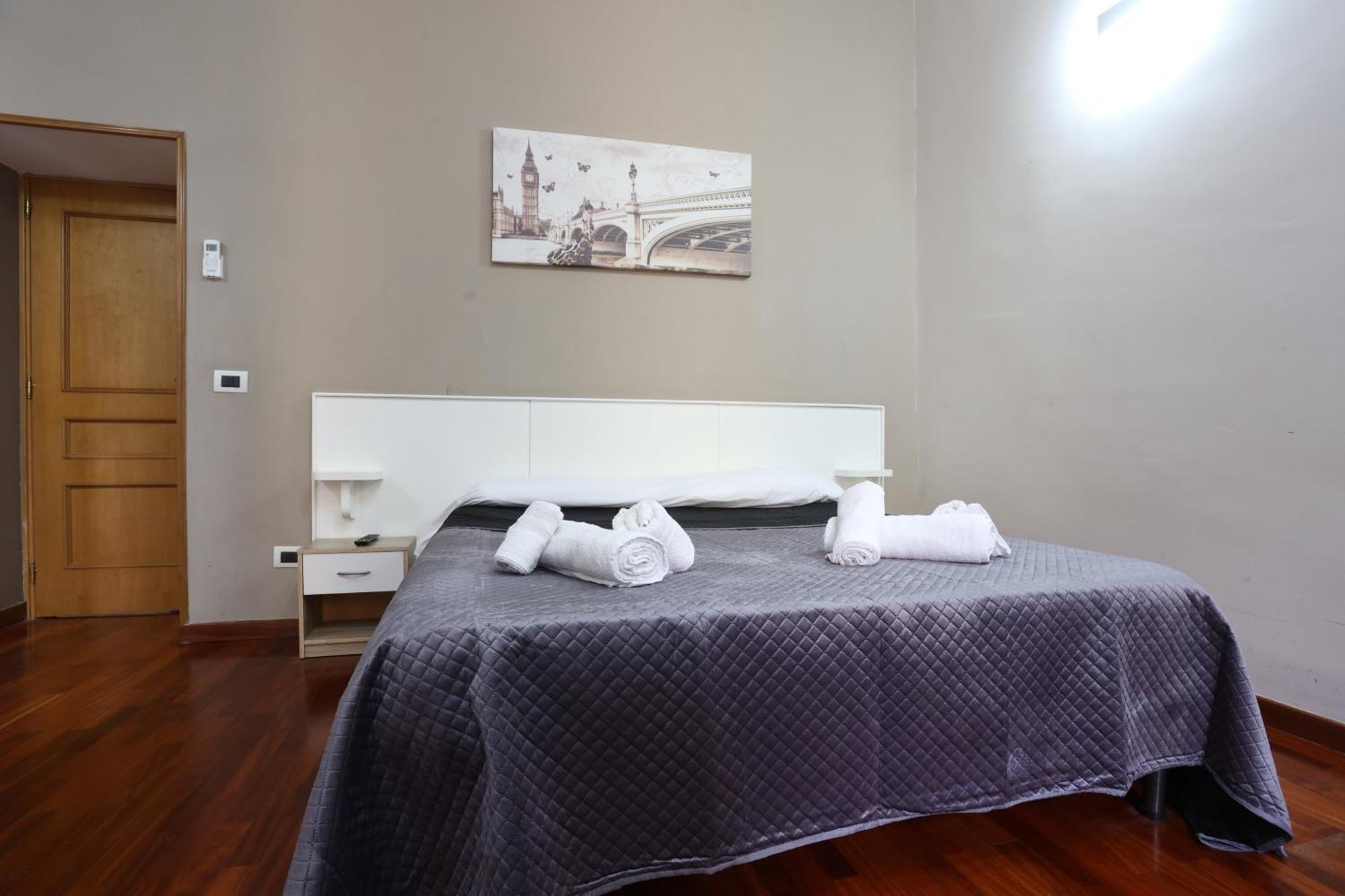B&B House Bamba Luxury Napoli Esterno foto