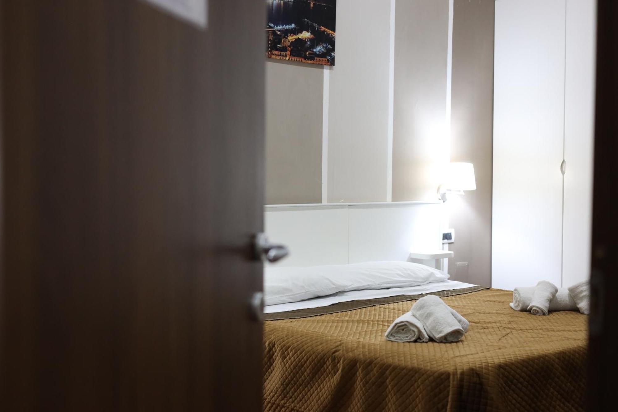 B&B House Bamba Luxury Napoli Esterno foto
