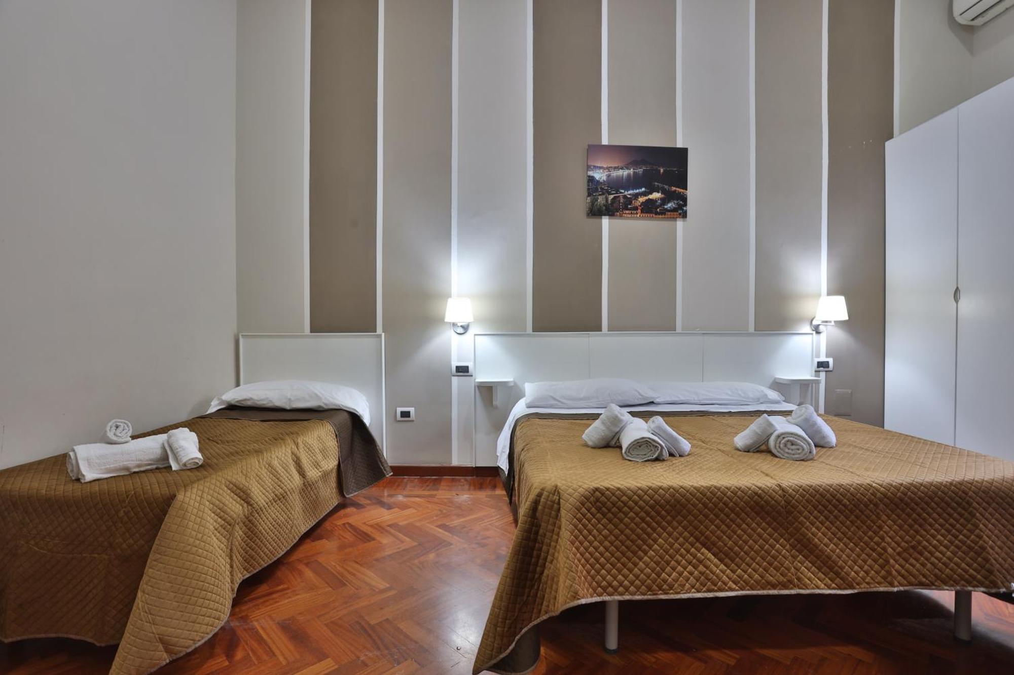 B&B House Bamba Luxury Napoli Esterno foto