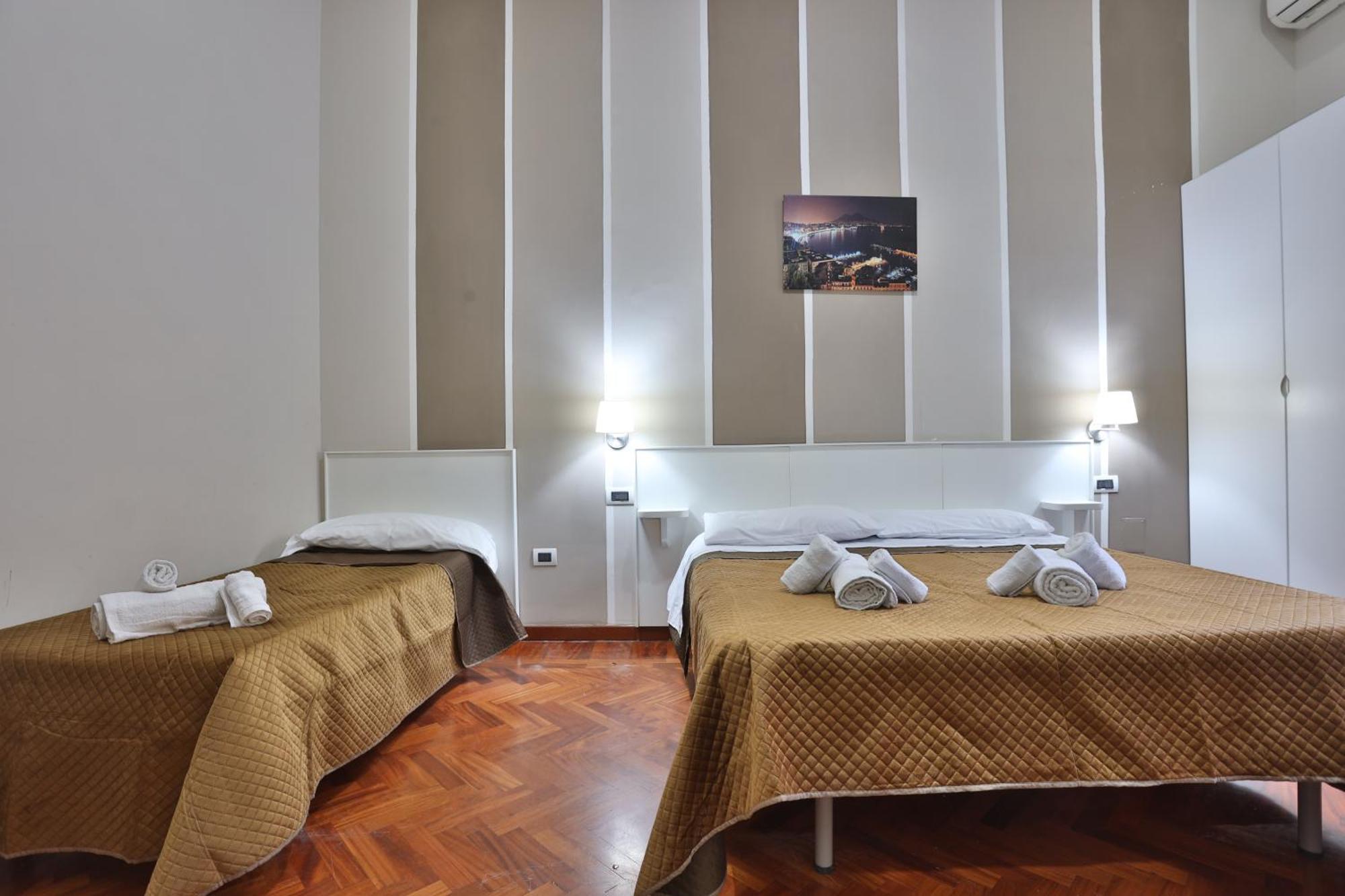 B&B House Bamba Luxury Napoli Esterno foto